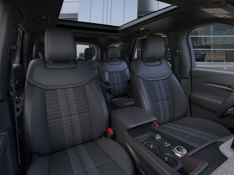 New 2026 Ford Explorer ST-Line w/ ST-Line Street Pack image 10