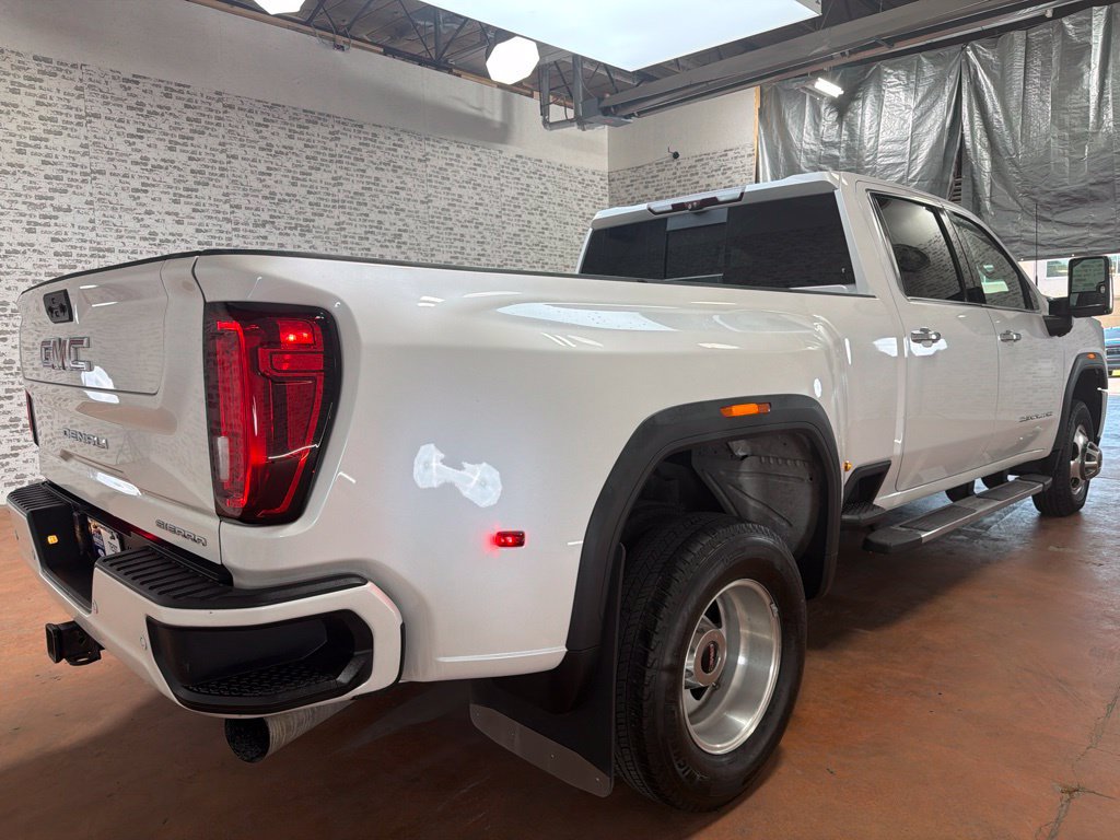 Used 2020 GMC Sierra 3500 Denali w/ Denali Ultimate Package AWD/4WD image 7