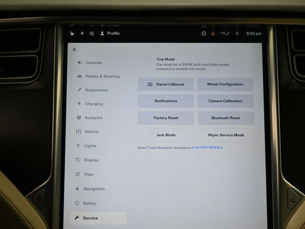 Used 2017 Tesla Model X 100D image 33