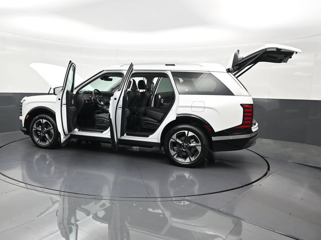 Used 2026 Hyundai Palisade Limited FWD image 35