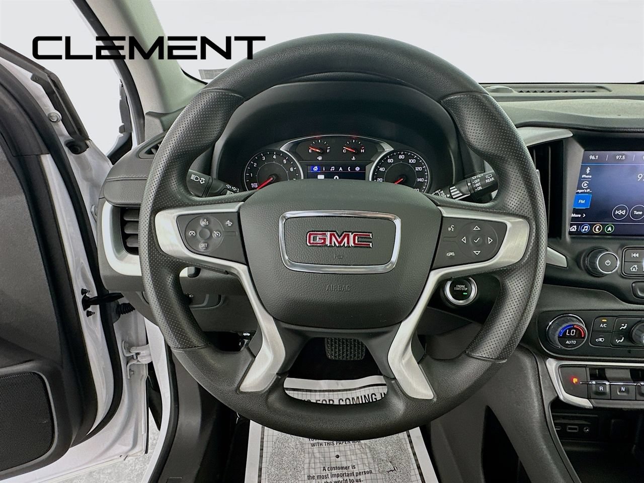 Used 2022 GMC Terrain SLE w/ Driver Convenience Package AWD/4WD image 15