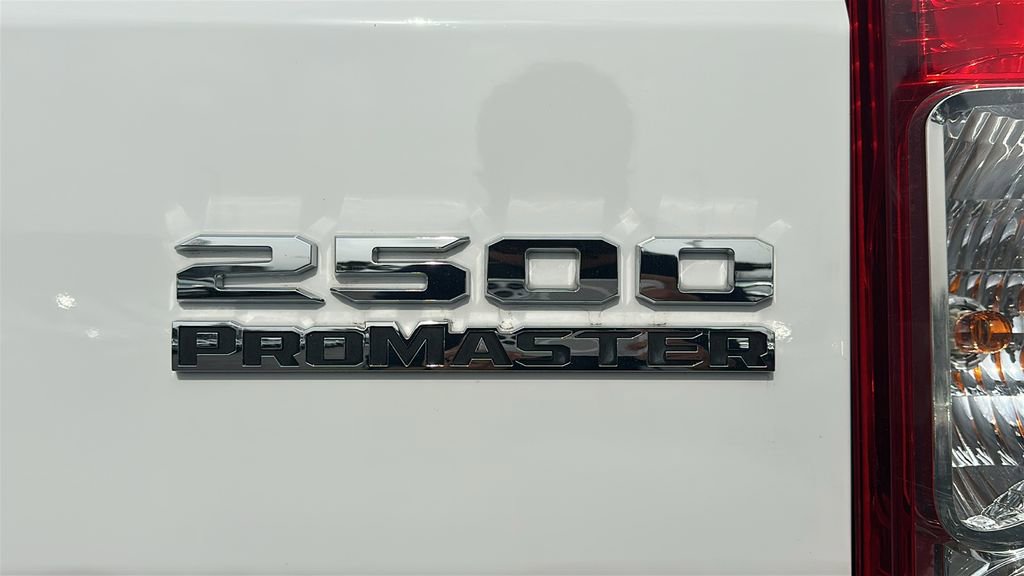 Used 2026 RAM ProMaster 2500 w/ Convenience Group FWD image 5