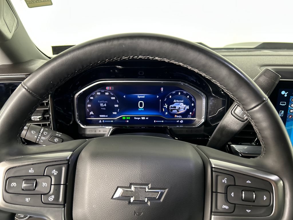 Used 2024 Chevrolet Silverado 1500 LT Trail Boss AWD/4WD image 16
