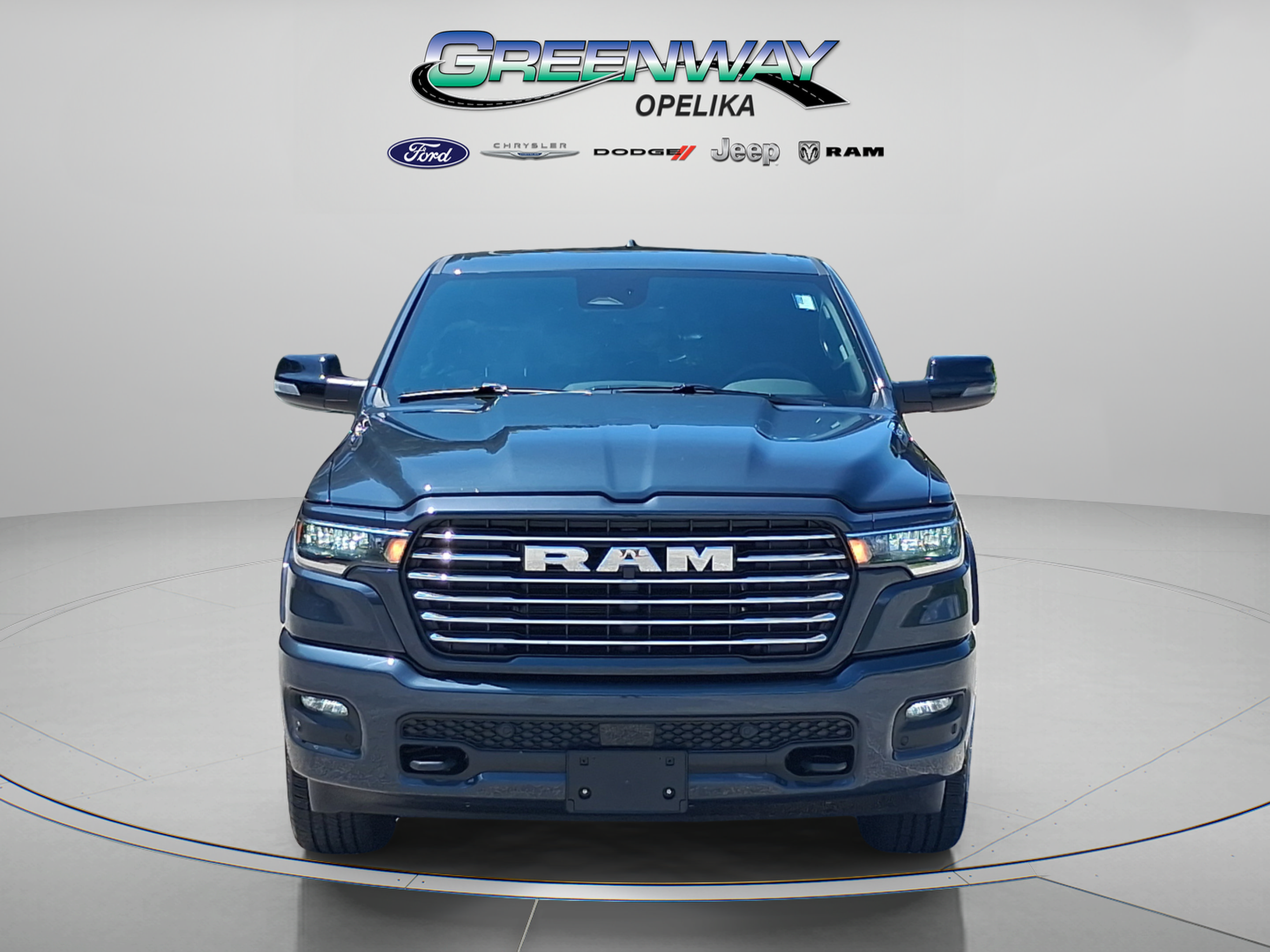 Used 2026 RAM 1500 Laramie w/ Laramie Preferred Package AWD/4WD image 2