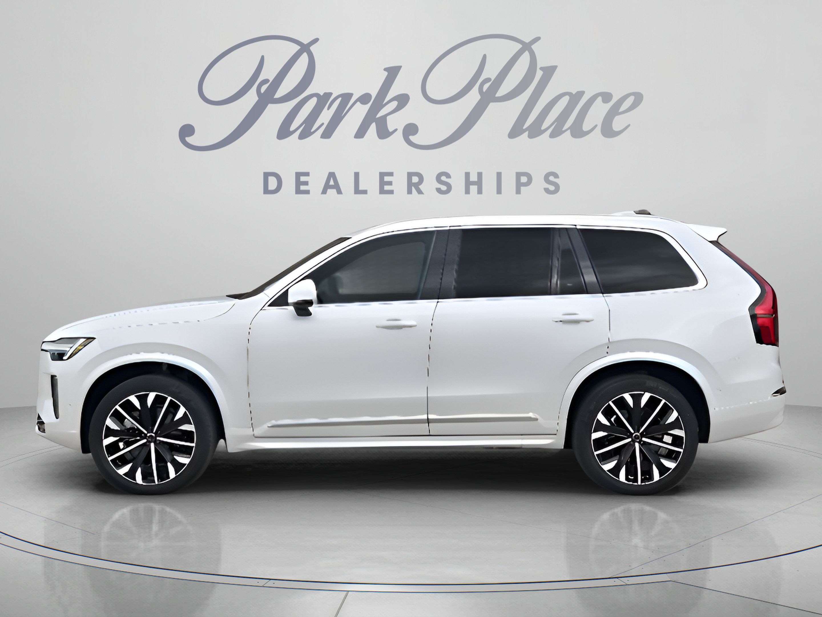 Used 2026 Volvo XC90 B5 Plus w/ Protection Package Premier AWD/4WD image 2