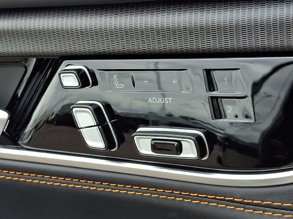 New 2026 Jeep Grand Wagoneer Summit AWD/4WD image 22