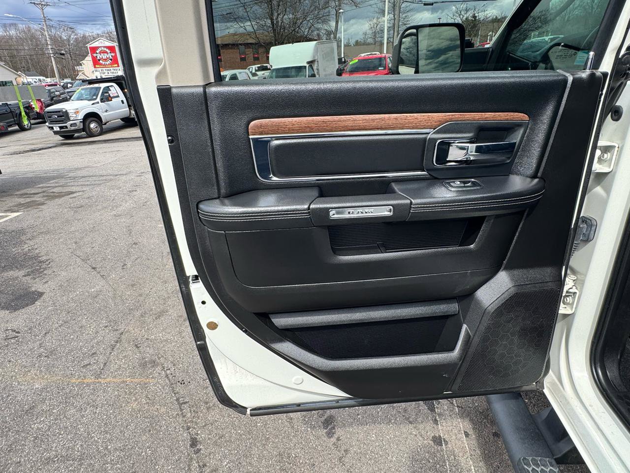 Used 2018 RAM 2500 Laramie w/ Sport Appearance Group image 52