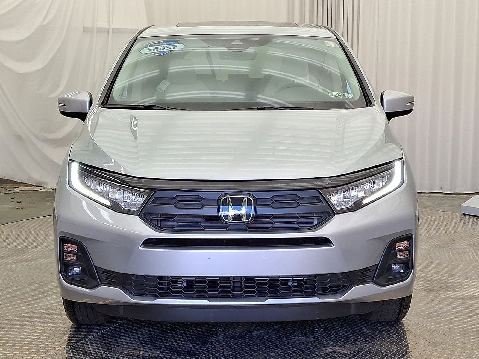 Used 2025 Honda Odyssey EX-L image 32