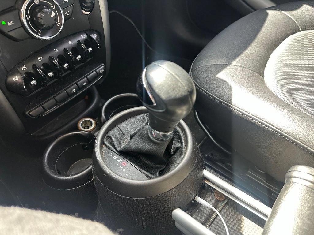 Used 2012 MINI Cooper Countryman FWD image 24