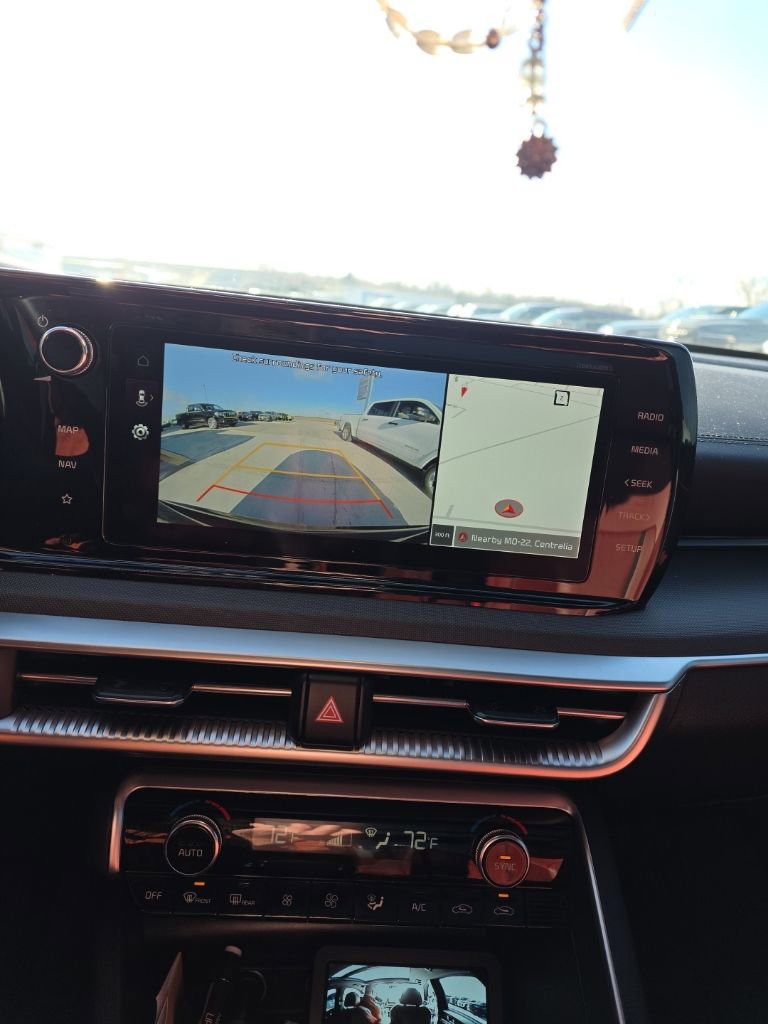 Used 2023 Kia K5 GT-Line image 13