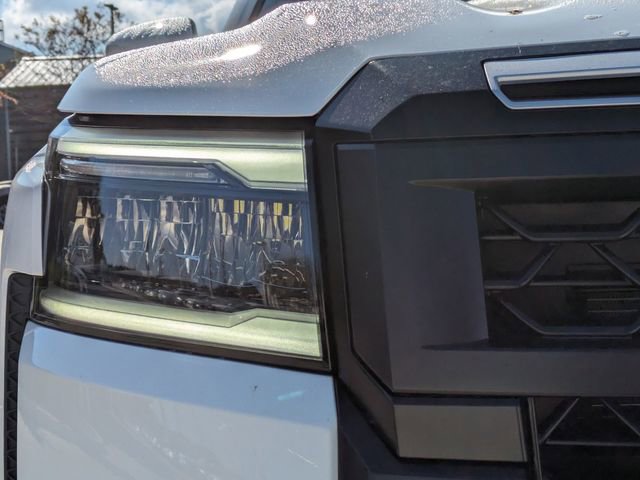 New 2026 Nissan Frontier PRO-4X w/ Tow Package AWD/4WD image 11