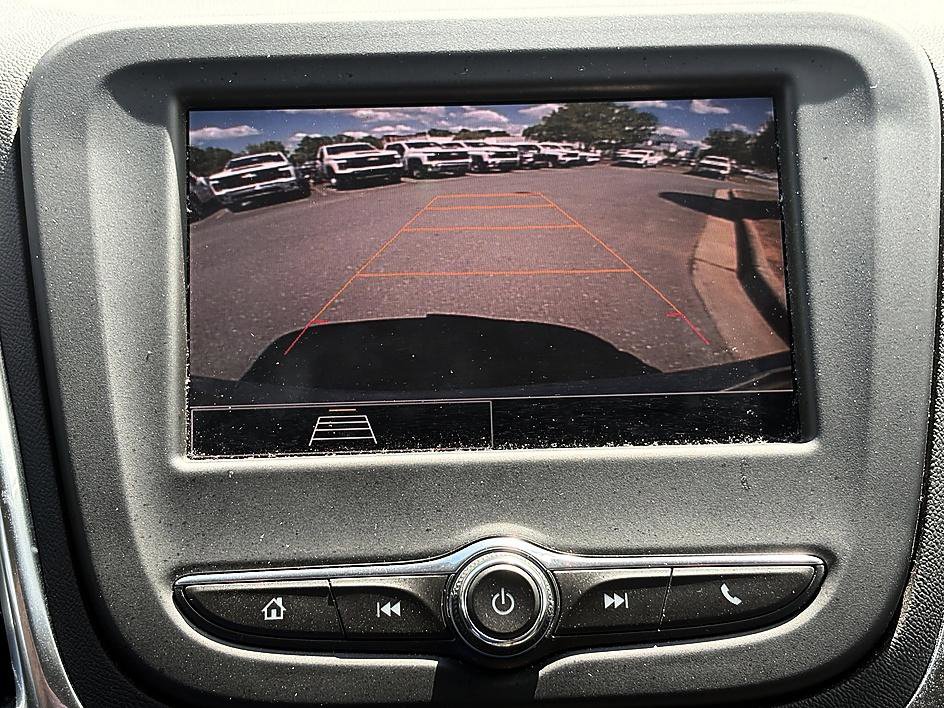 Used 2024 Chevrolet Equinox LT w/ LPO, Floor Liner Package FWD image 19