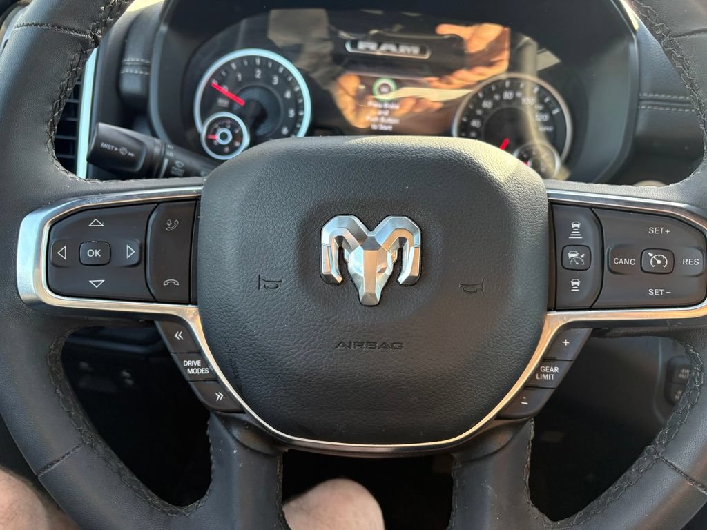 Used 2026 RAM 1500 Laramie AWD/4WD image 18