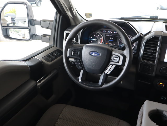 Used 2019 Ford F250 XLT w/ Snow Plow Prep Package AWD/4WD image 23