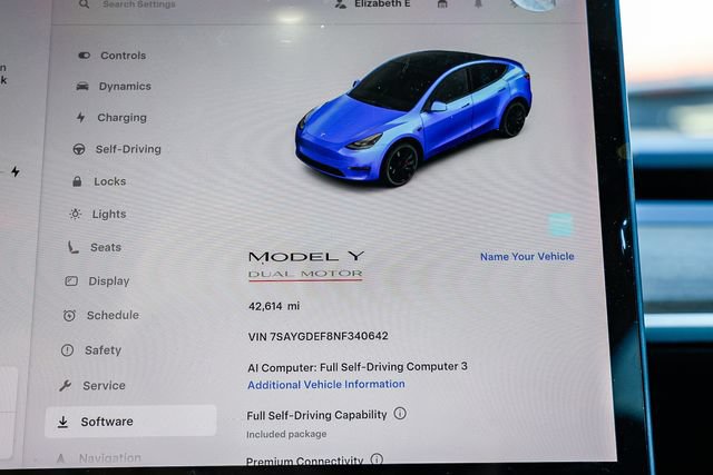 Used 2022 Tesla Model Y Performance AWD/4WD image 19