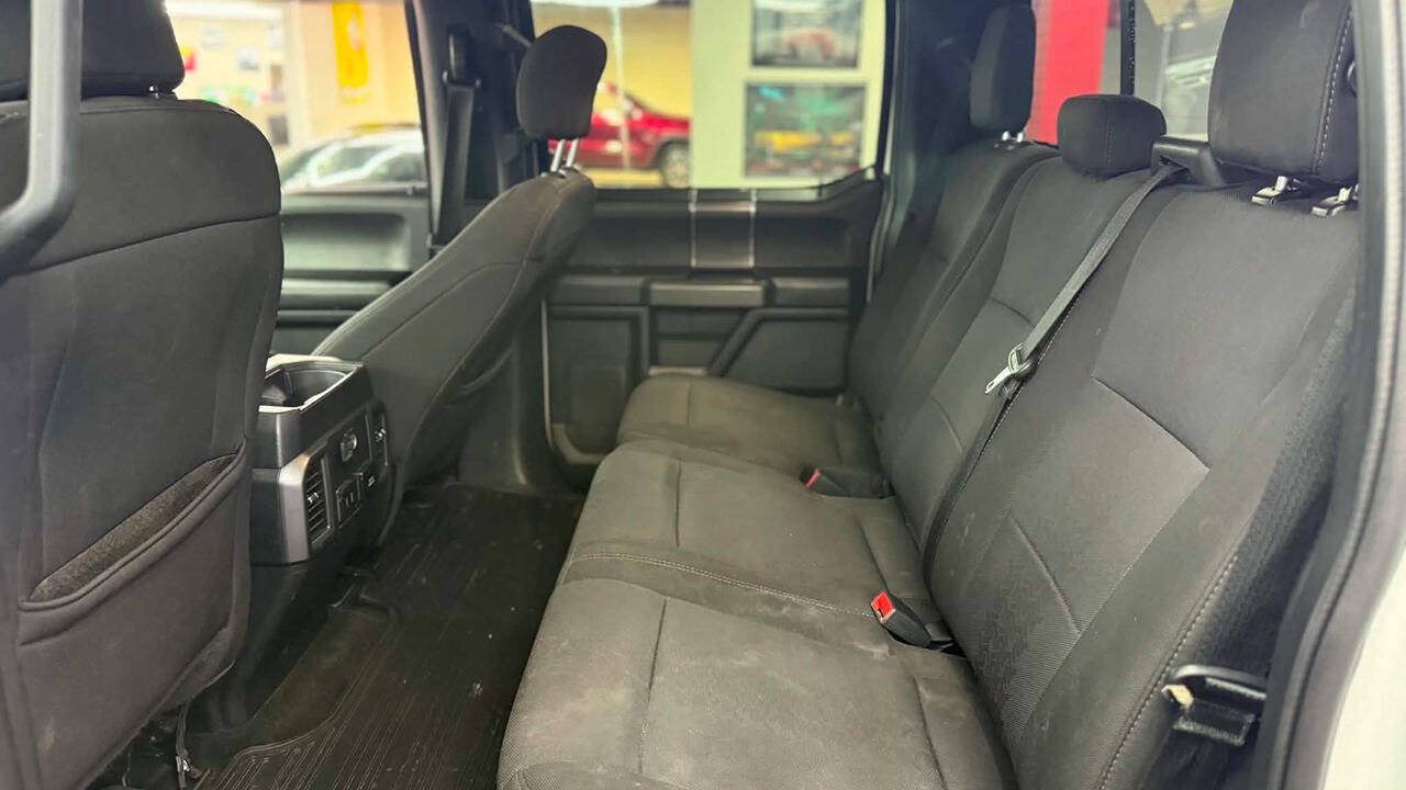 Used 2018 Ford F150 XLT w/ Equipment Group 302A Luxury AWD/4WD image 12