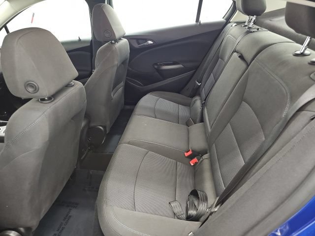 Used 2018 Chevrolet Cruze LT FWD image 28