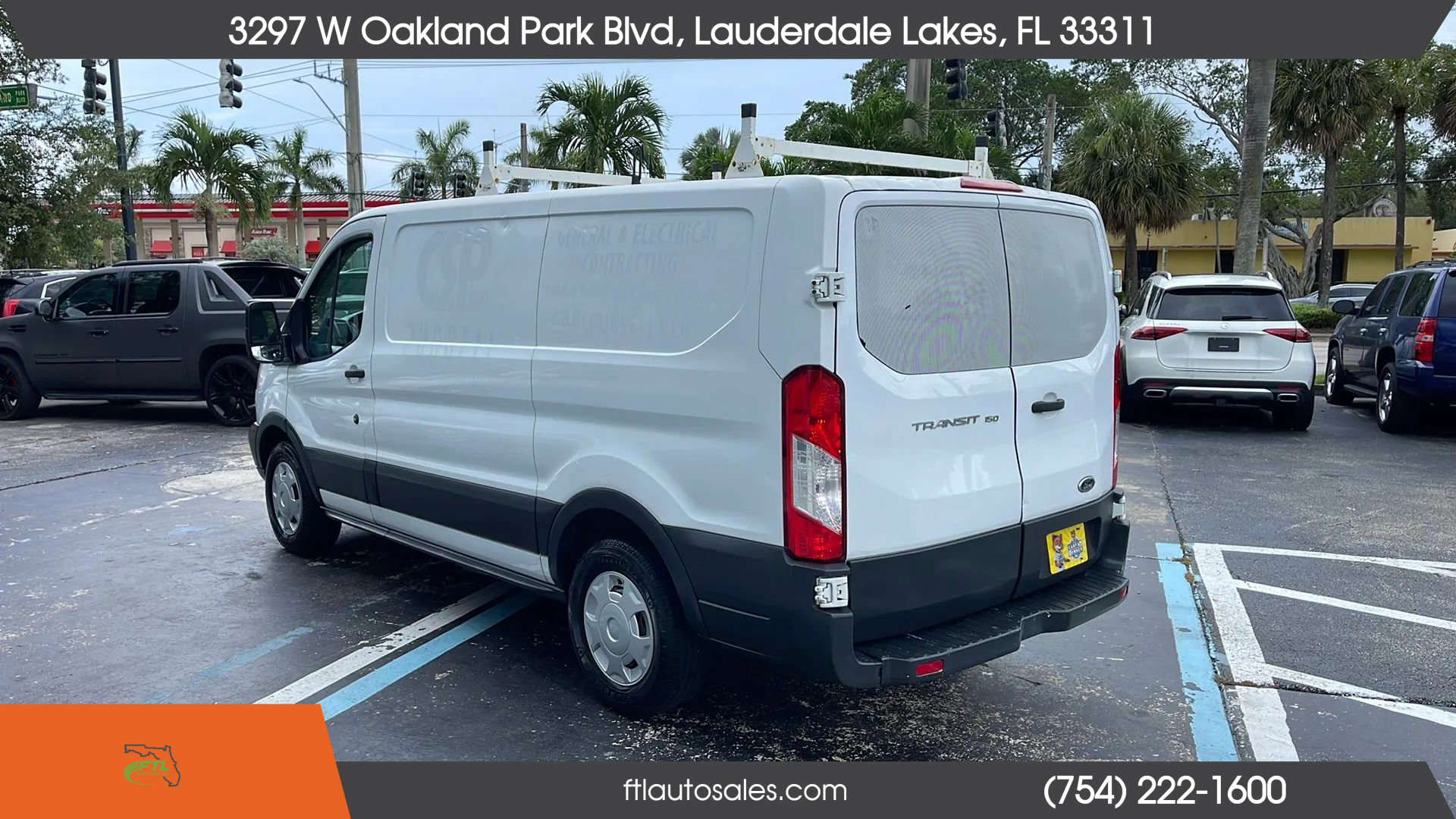 Used 2015 Ford Transit 150 130 Low Roof w/ Exterior Upgrade Package RWD image 7