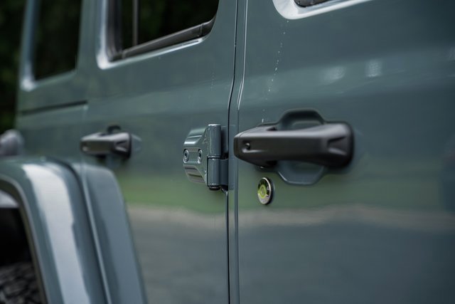 New 2025 Jeep Wrangler Unlimited Rubicon 392 image 31