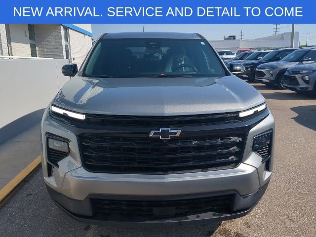 Used 2024 Chevrolet Traverse LS w/ Midnight/Sport Edition FWD image 11