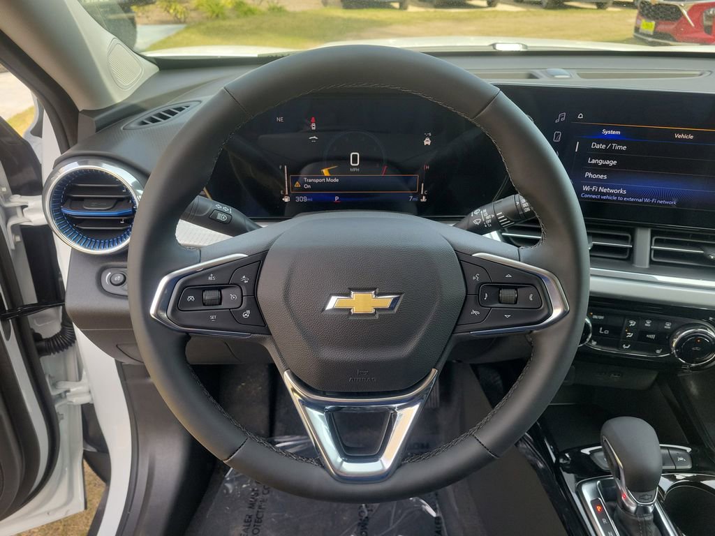 New 2026 Chevrolet Trax LT w/ Driver Confidence Package image 23