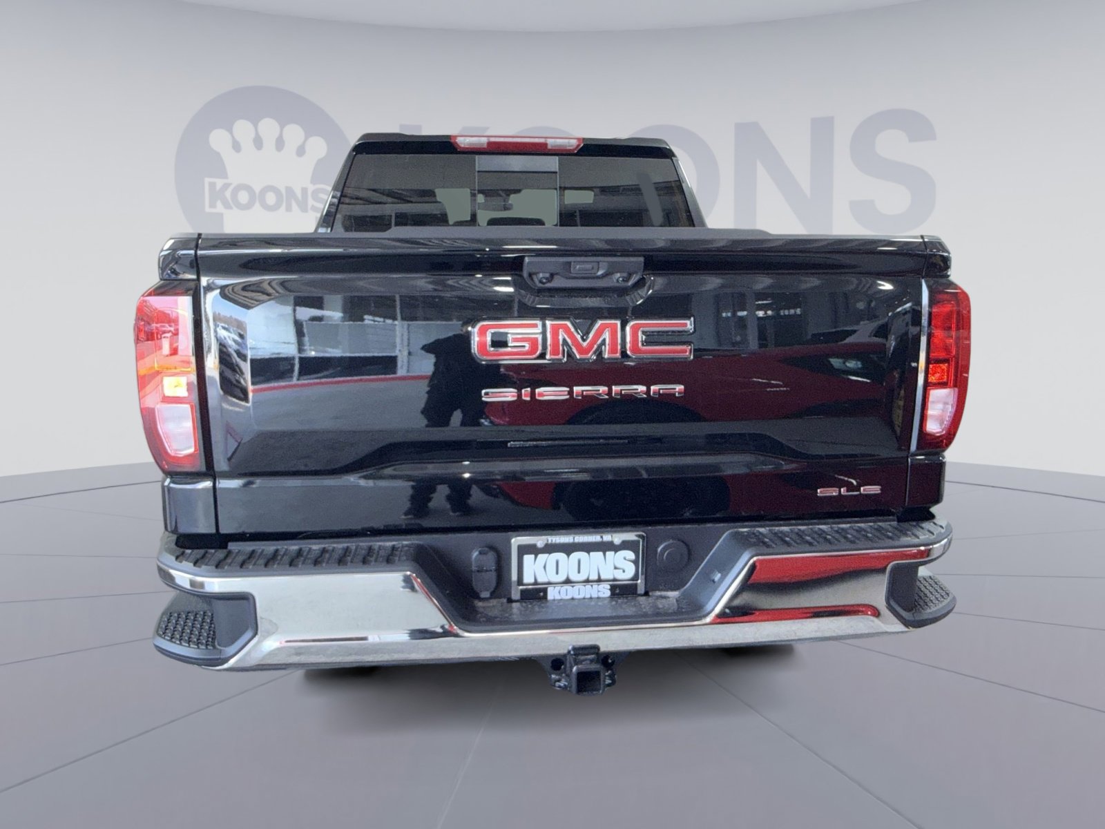 New 2026 GMC Sierra 1500 SLE w/ Preferred Package image 5