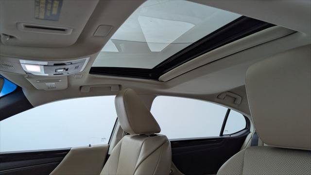 Used 2021 Lexus ES 250 w/ Premium Package AWD/4WD image 28