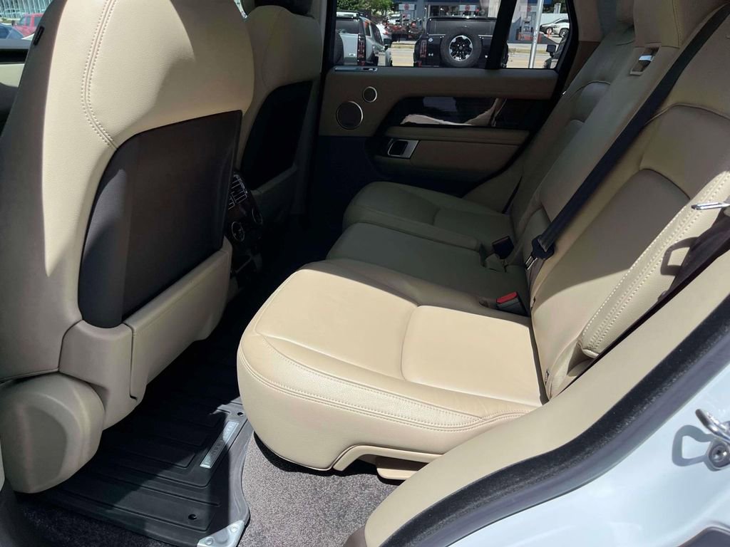 Used 2019 Land Rover Range Rover AWD/4WD image 16