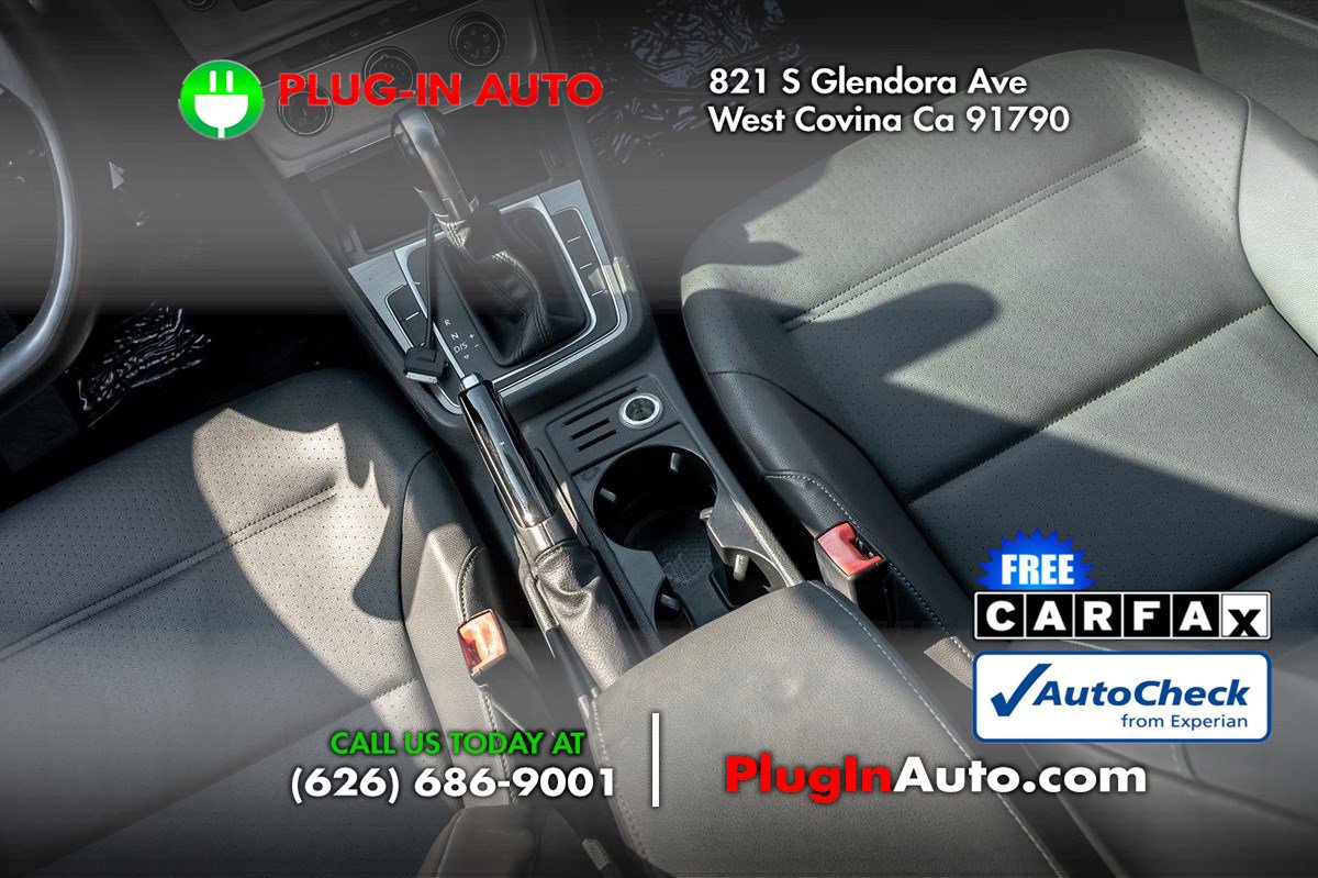 Used 2015 Volkswagen Golf S image 15