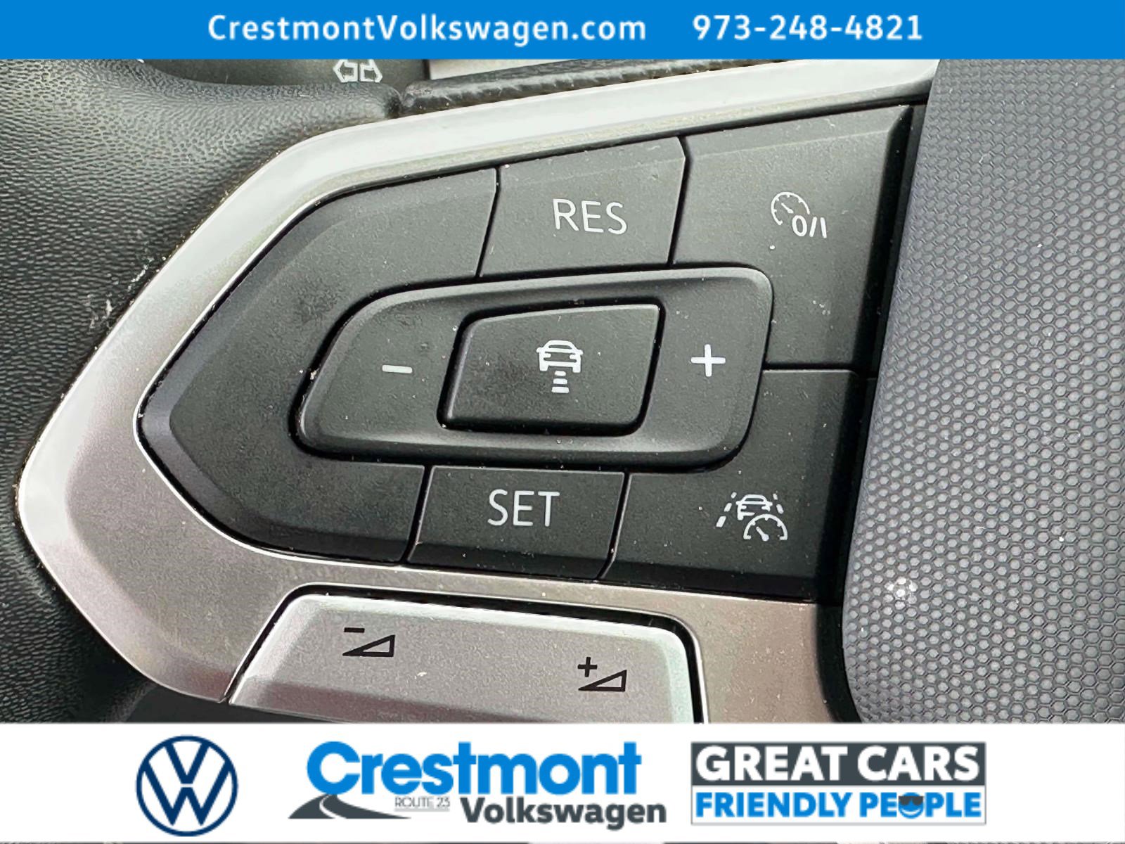 Certified 2022 Volkswagen Taos SE w/ Panoramic Sunroof Package image 19