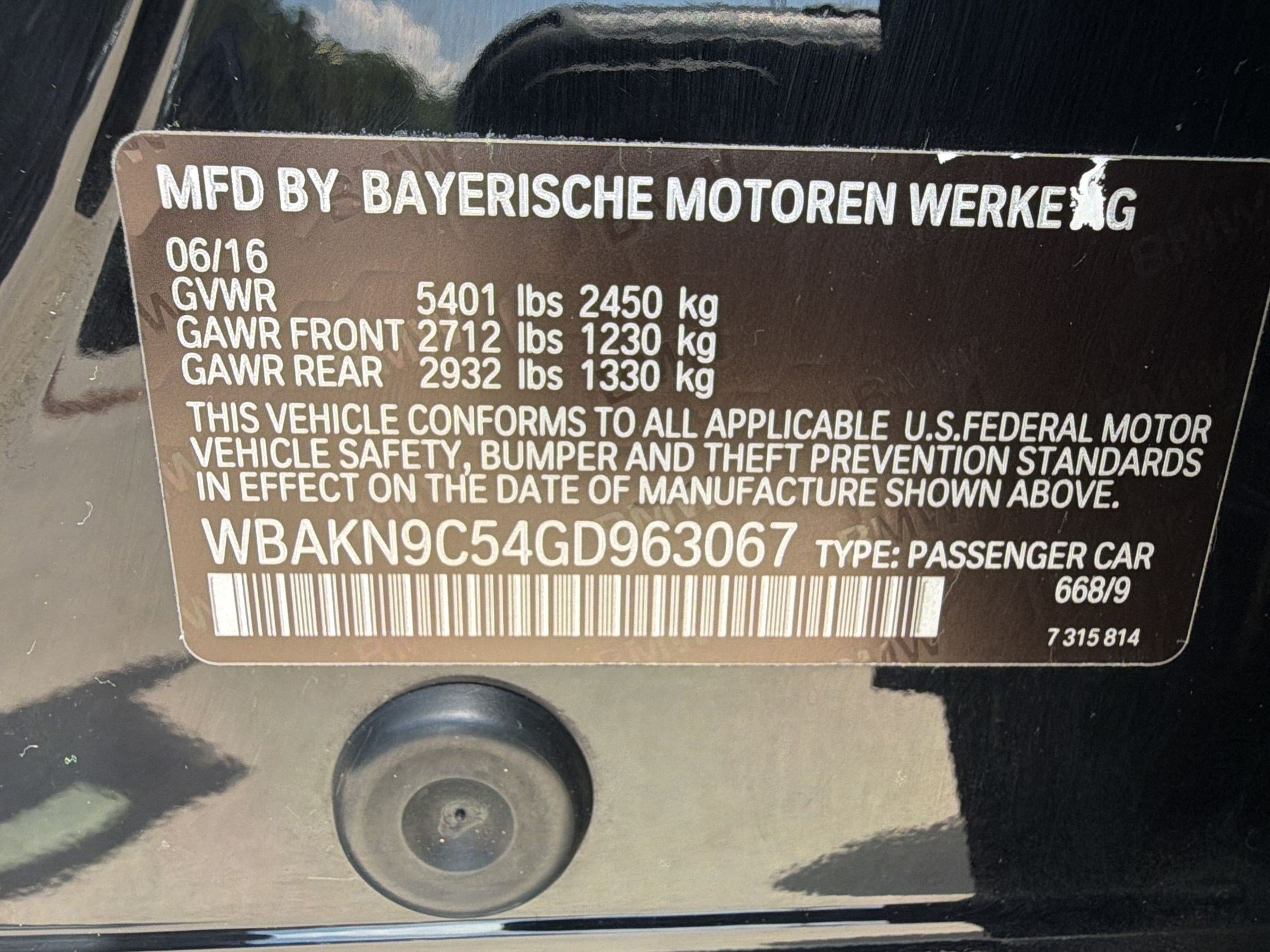 Used 2016 BMW 550i Sedan RWD image 23