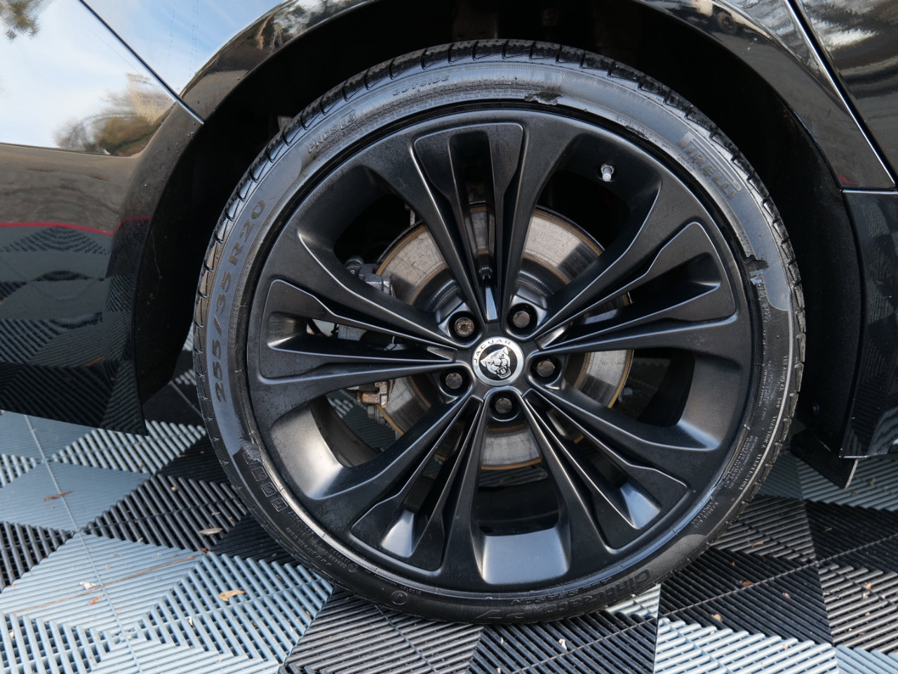 Used 2024 Jaguar XF R-Dynamic SE image 85