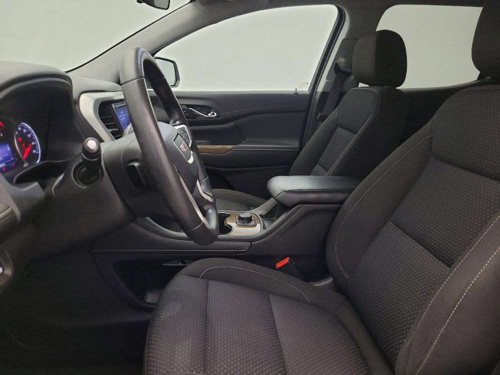 Used 2022 GMC Acadia SLE FWD image 17