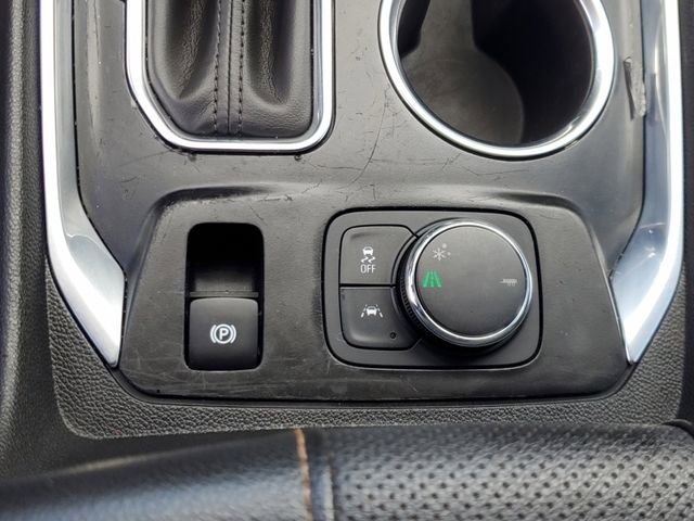 Used 2019 Chevrolet Traverse Premier w/ Redline Edition FWD image 30
