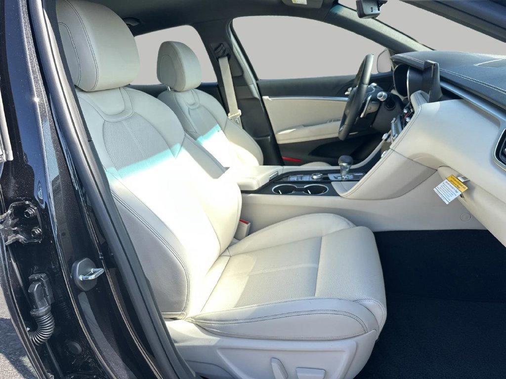 New 2026 Genesis G70 2.5T RWD image 25