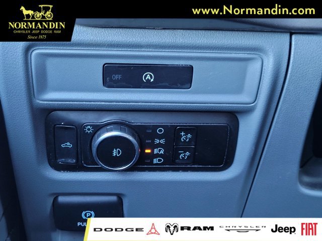Used 2025 Ford F150 XLT w/ Equipment Group 301A Standard AWD/4WD image 14
