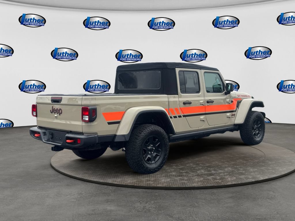 Used 2022 Jeep Gladiator Mojave w/ Cold Weather Group AWD/4WD image 5