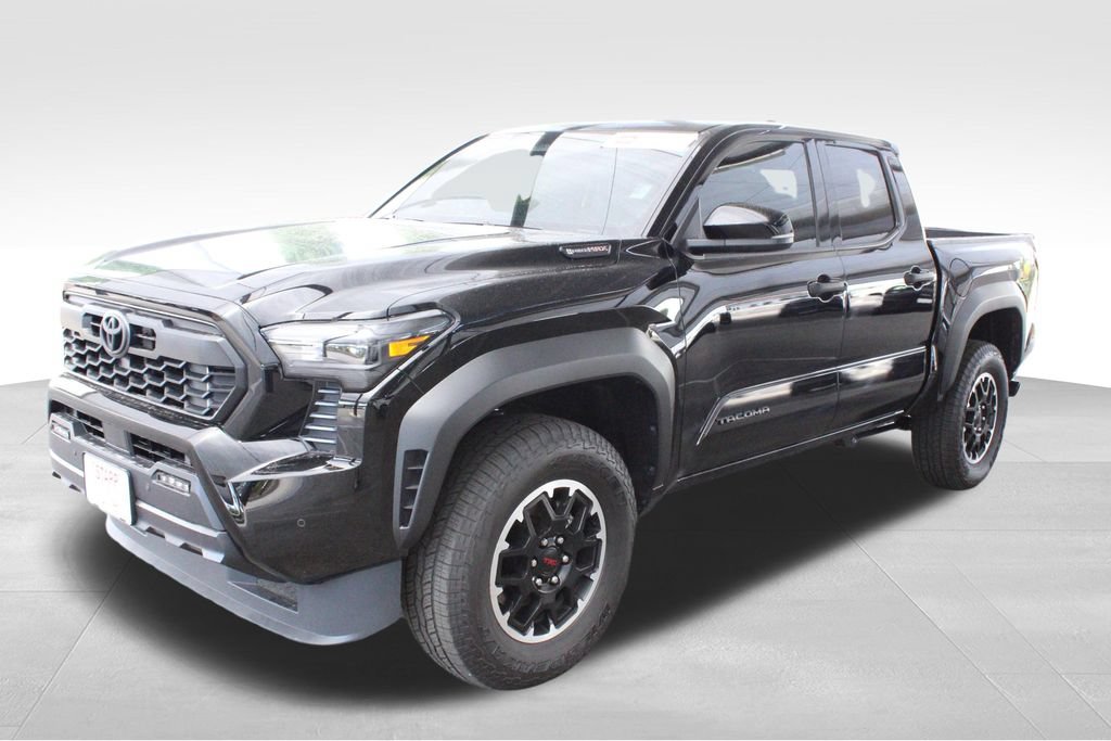 Certified 2025 Toyota Tacoma TRD Off-Road w/ TRD Off Road Upgrade Package AWD/4WD image 12