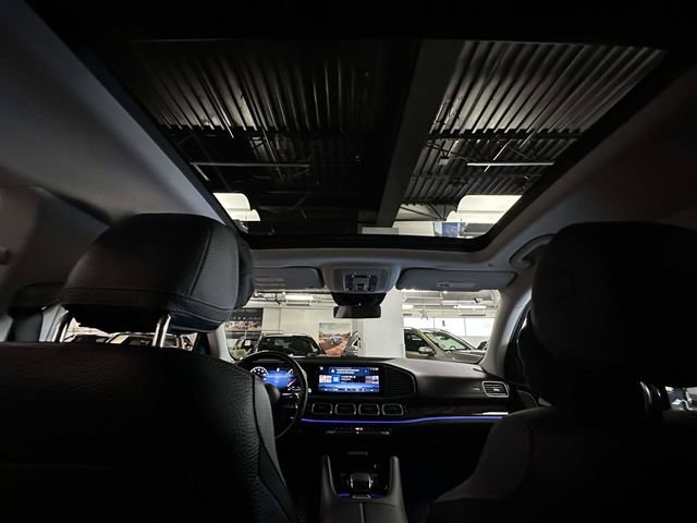Certified 2025 Mercedes-Benz GLS 580 4MATIC image 22