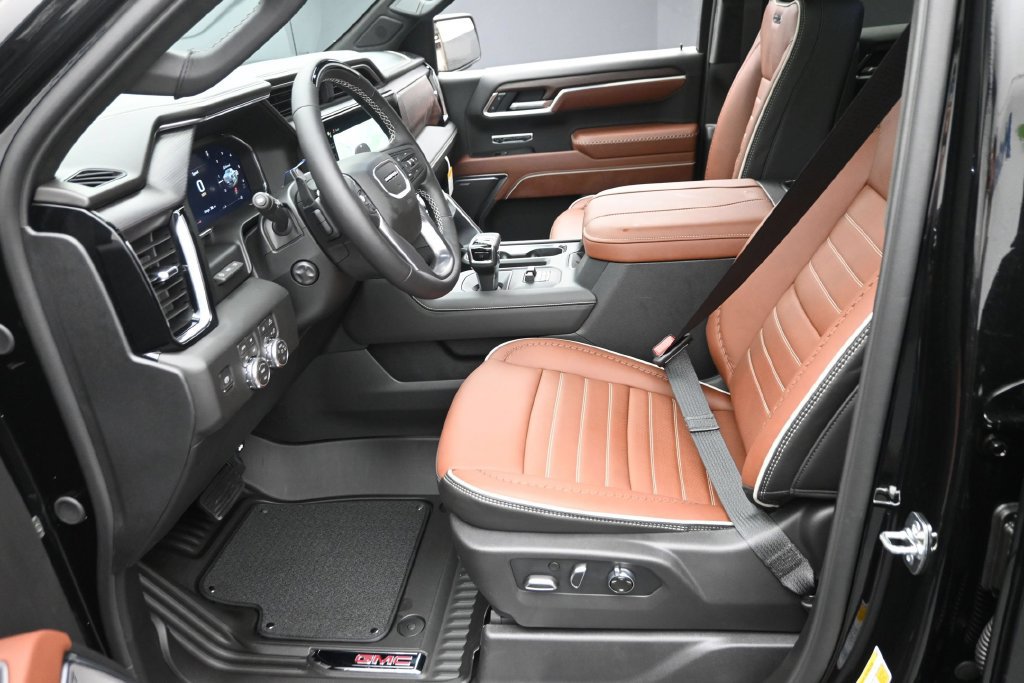 New 2026 GMC Sierra 1500 Denali Ultimate AWD/4WD image 17