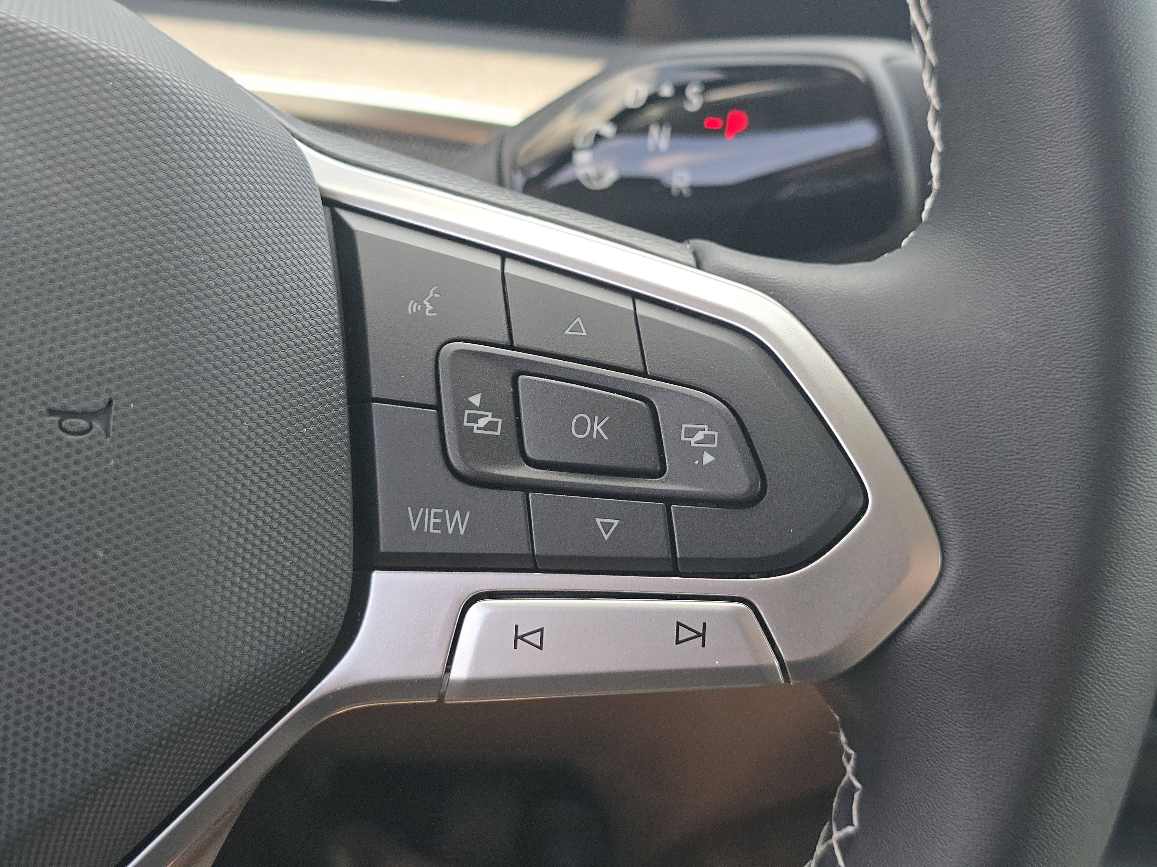 New 2026 Volkswagen Tiguan S FWD image 25