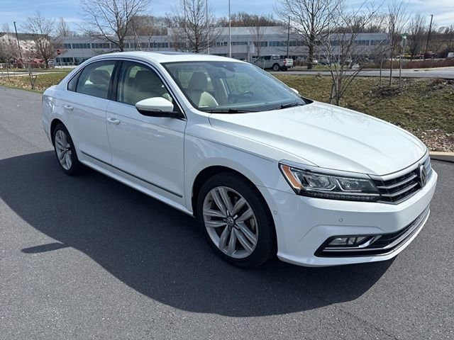Used 2017 Volkswagen Passat 1.8T SEL Premium image 7