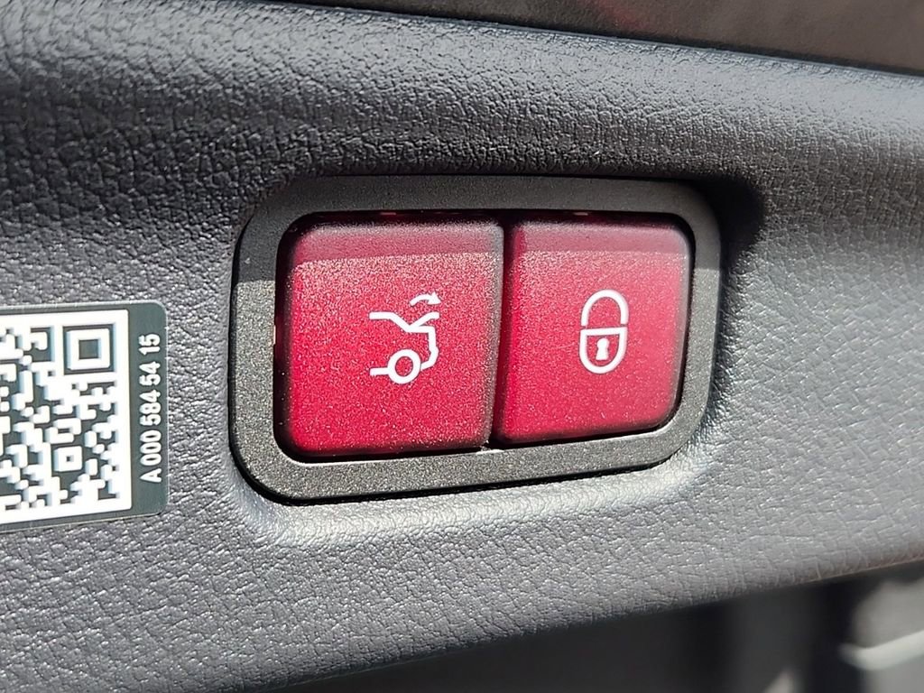 New 2024 Mercedes-Benz C 300 4MATIC Sedan image 17