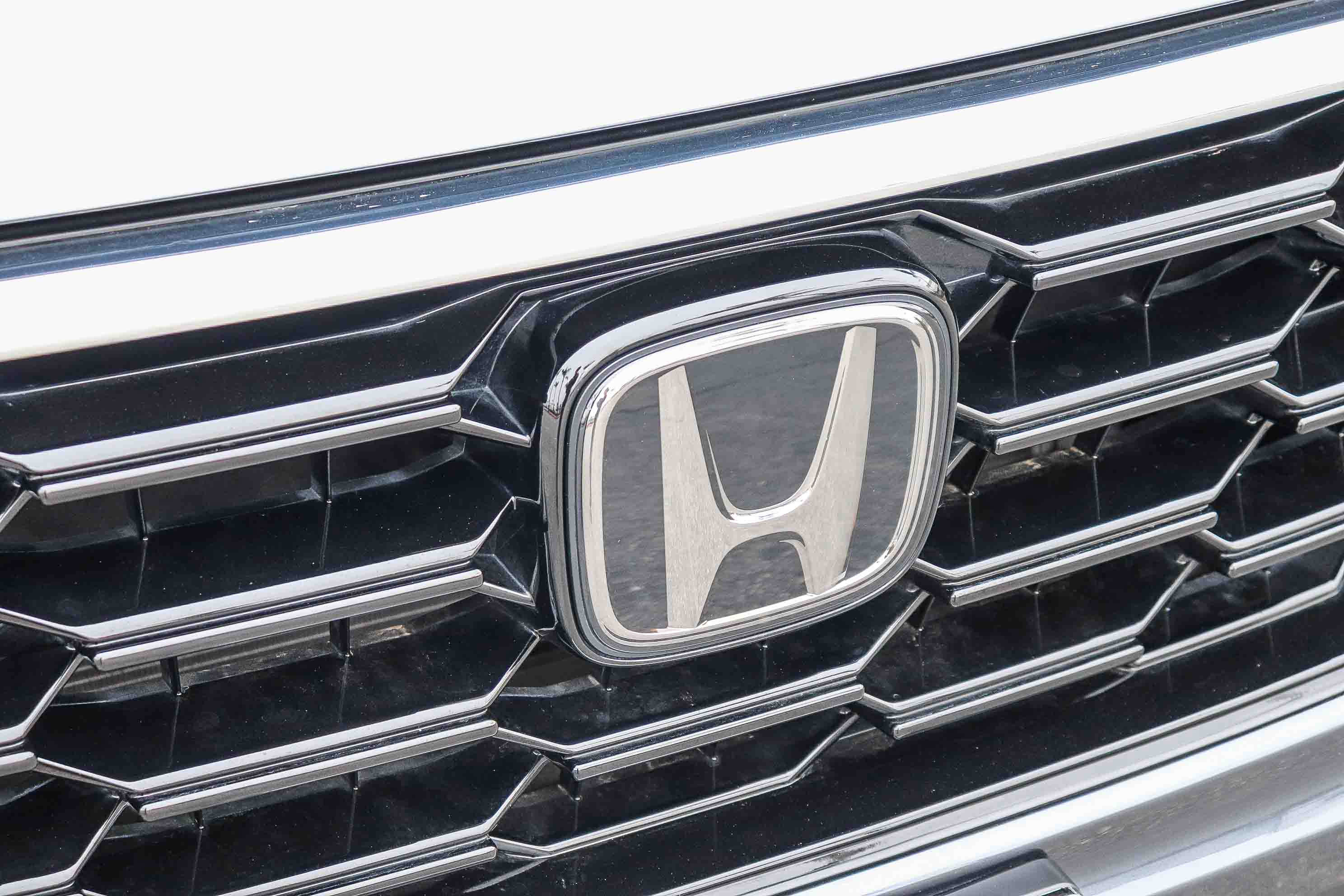 Certified 2024 Honda CR-V EX-L image 4