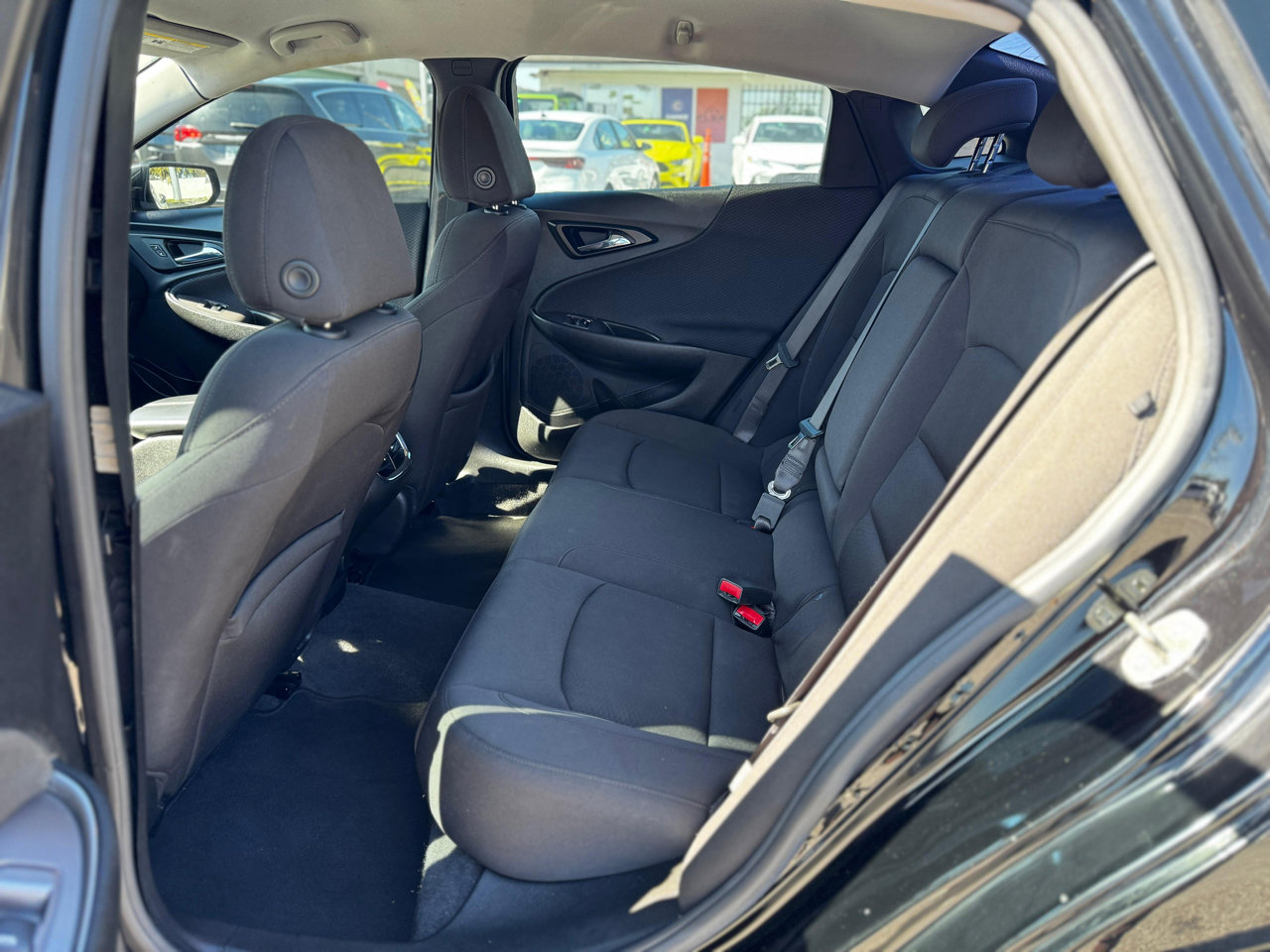 Used 2021 Chevrolet Malibu LT image 12