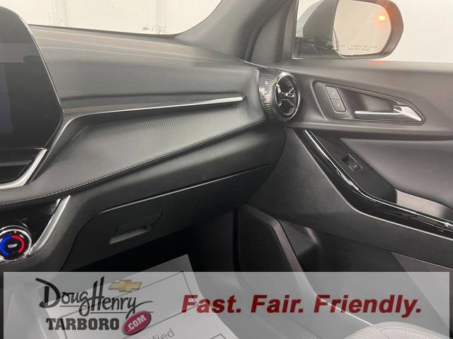 Used 2025 Chevrolet Equinox LT image 44