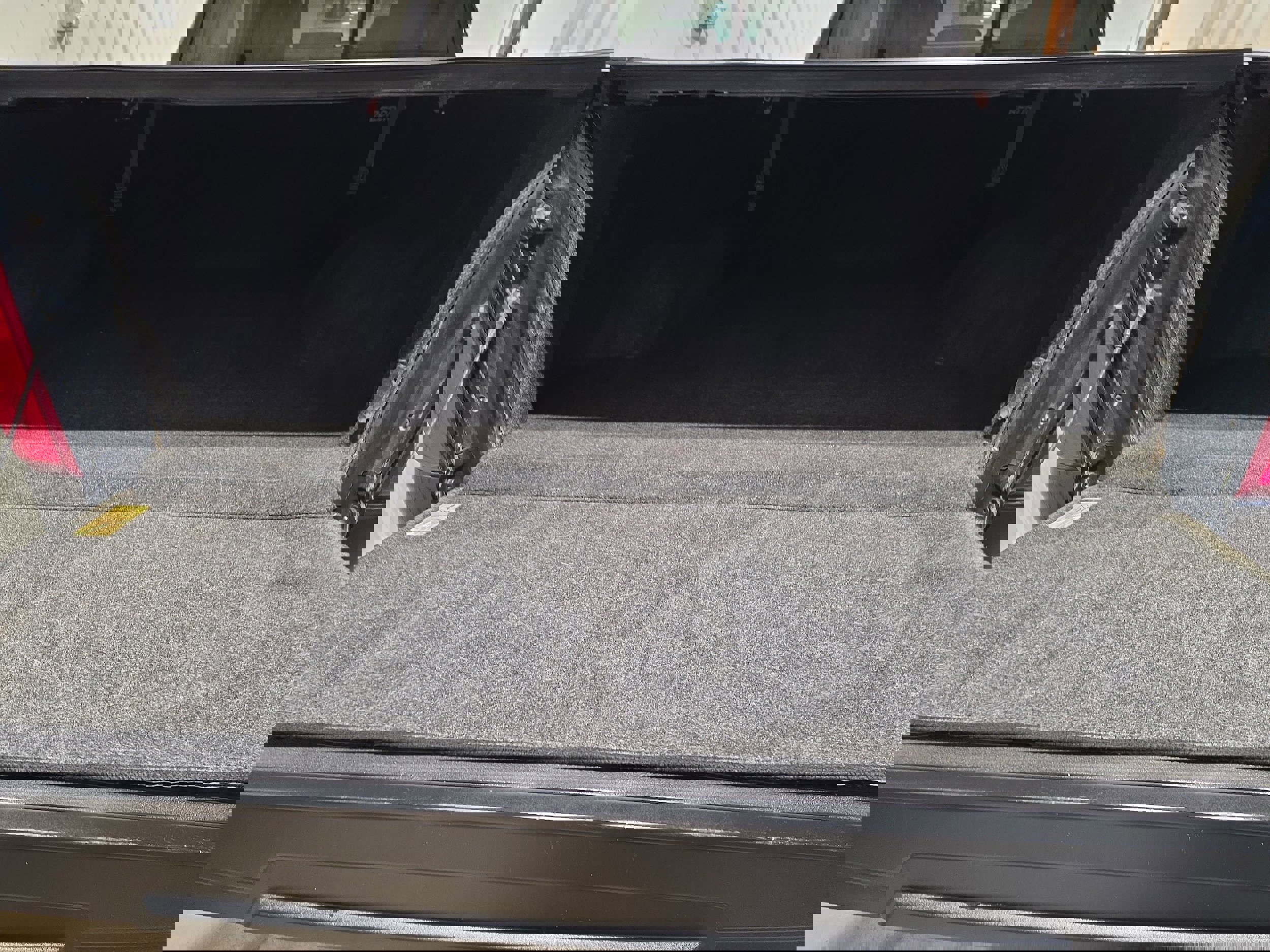 Used 2020 Chevrolet Silverado 1500 LTZ w/ LTZ Premium Package image 9