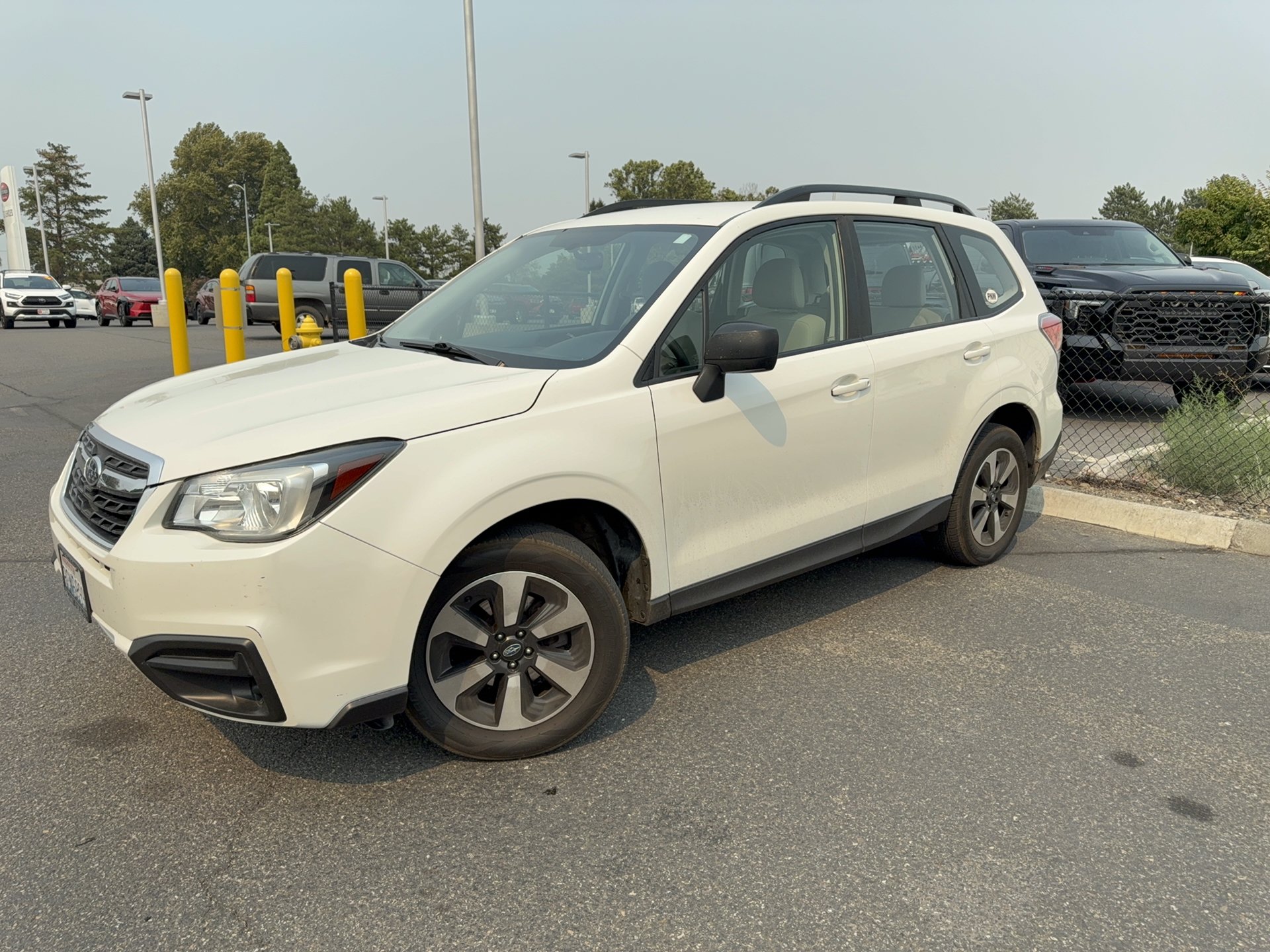 Used 2017 Subaru Forester 2.5i w/ Alloy Wheel Package AWD/4WD image 3