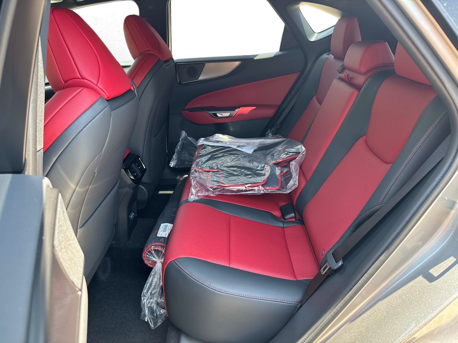 New 2026 Lexus NX 350 F Sport AWD/4WD image 14
