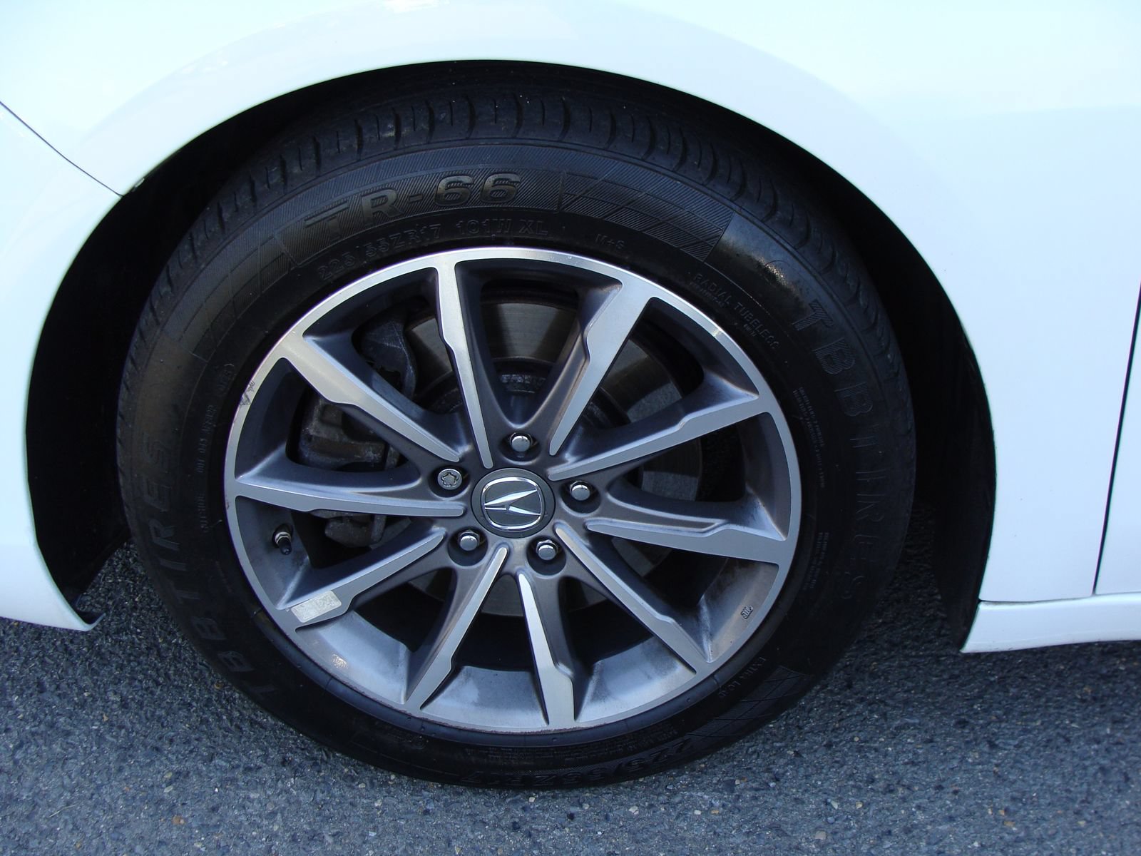 Used 2020 Acura TLX FWD image 34